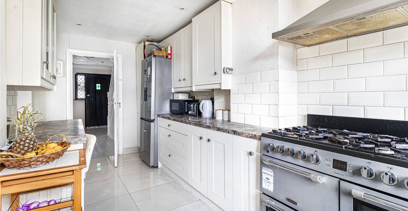 4 bedroom house for sale in Welling | Robinson Jackson