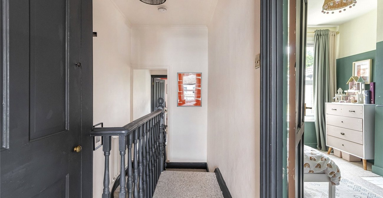 3 bedroom house for sale in Welling | Robinson Jackson