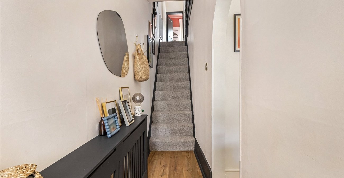 3 bedroom house for sale in Welling | Robinson Jackson