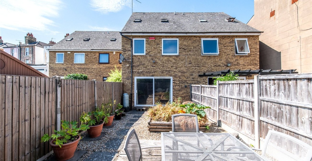 4 bedroom house for sale in Gravesend | Robinson Michael & Jackson