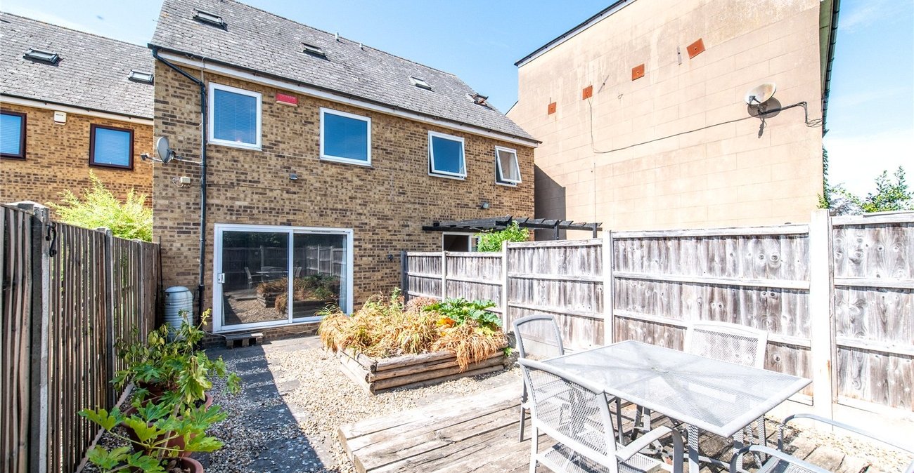 4 bedroom house for sale in Gravesend | Robinson Michael & Jackson
