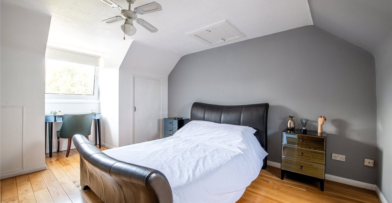 4 bedroom house for sale in Gravesend | Robinson Michael & Jackson