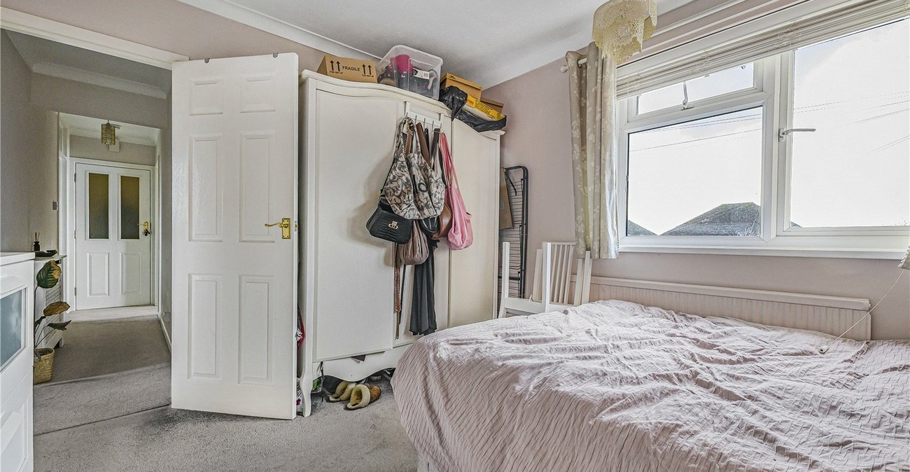 2 bedroom property for sale in Barming | Robinson Michael & Jackson