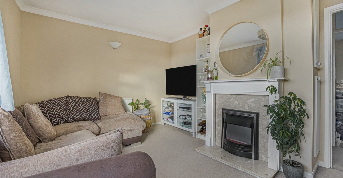 2 bedroom property for sale in Barming | Robinson Michael & Jackson