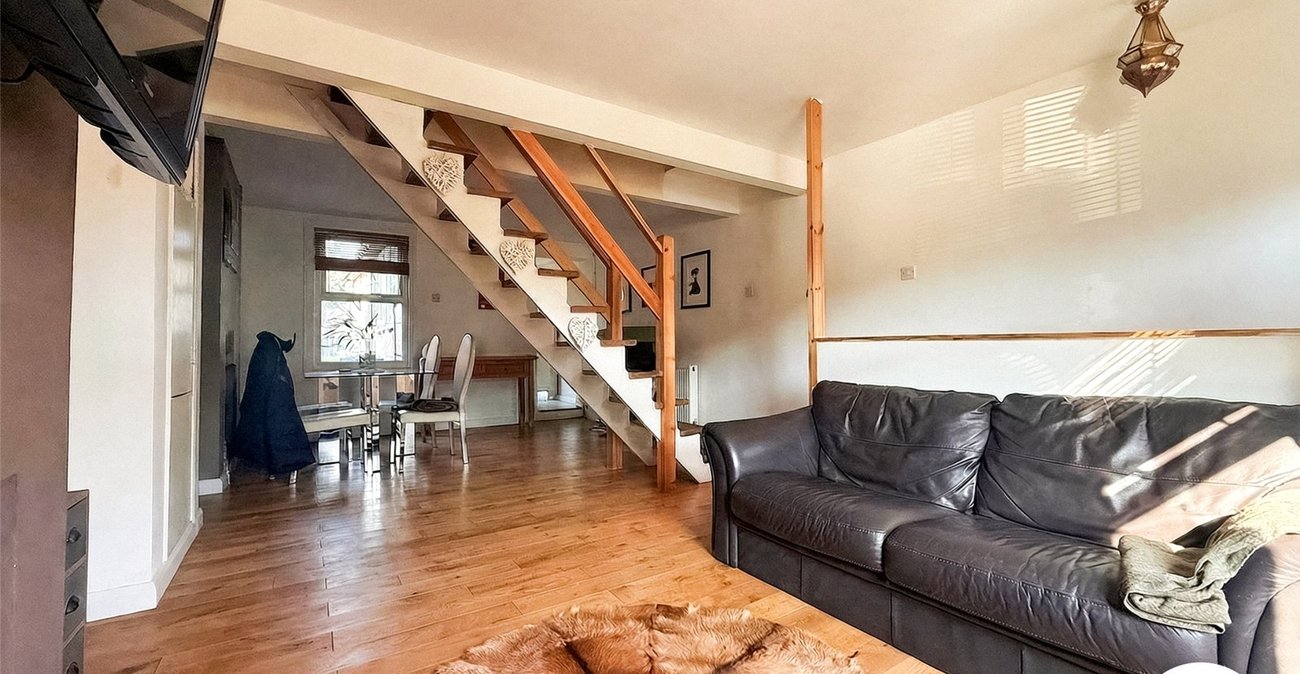 2 bedroom house for sale in Plumstead | Robinson Jackson