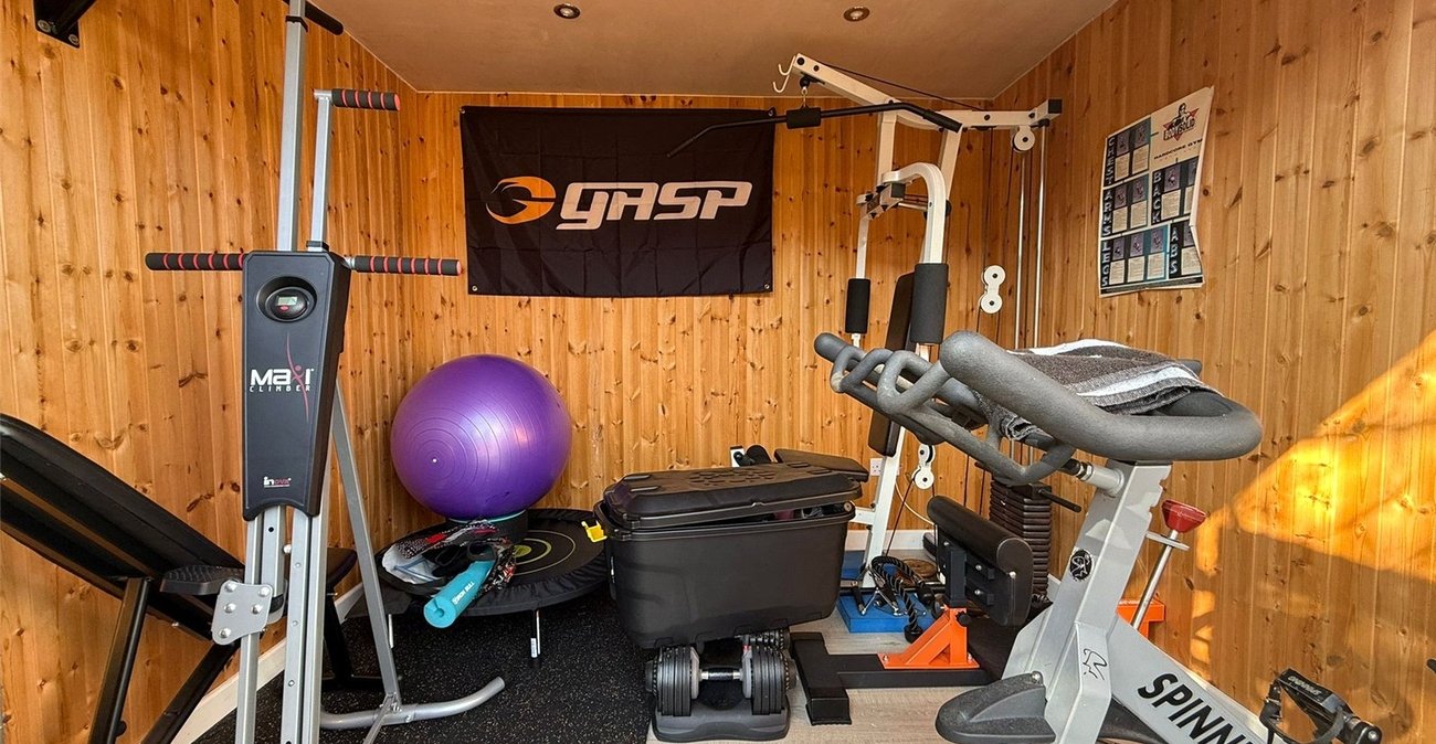 2 bedroom house for sale in Plumstead | Robinson Jackson