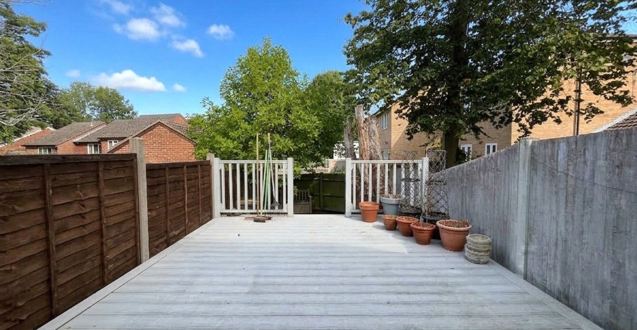 2 bedroom house for sale in Walderslade Woods | Robinson Michael & Jackson