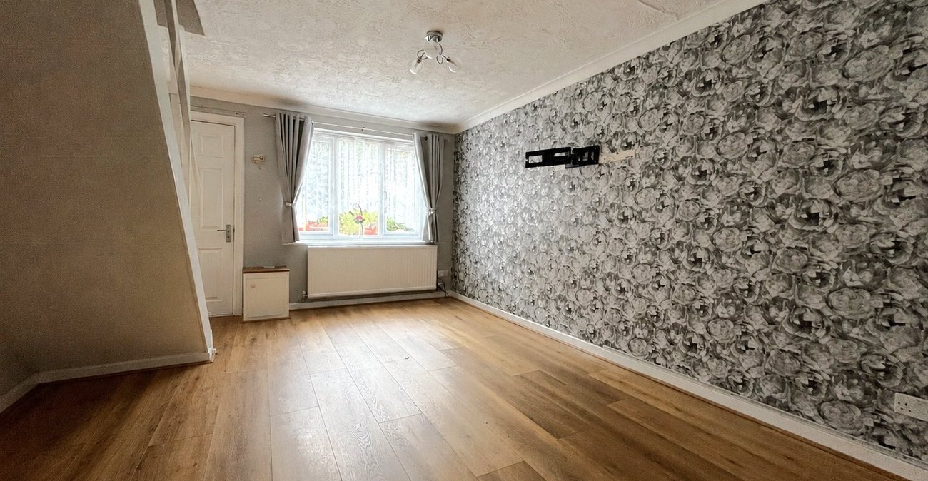 2 bedroom house for sale in Walderslade Woods | Robinson Michael & Jackson