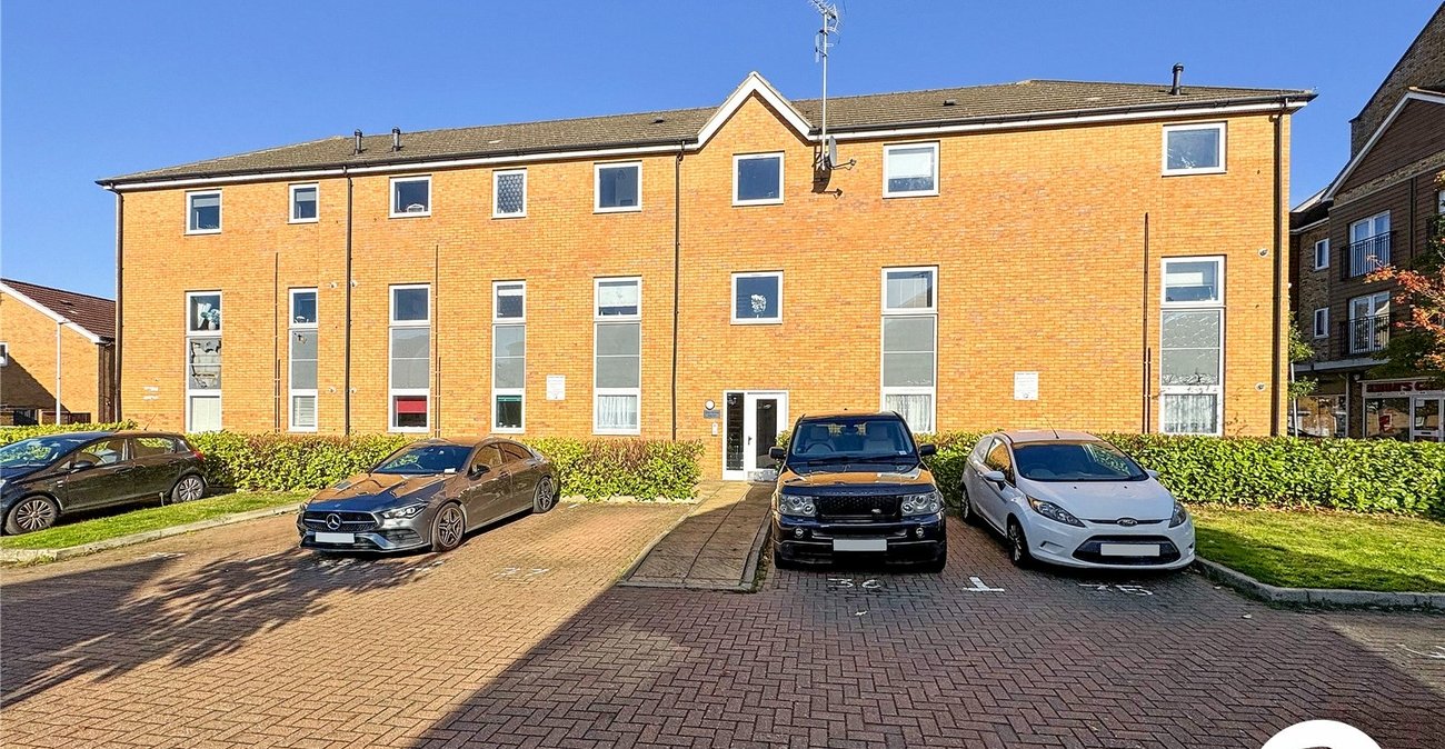 2 bedroom property for sale in Sittingbourne | Robinson Michael & Jackson