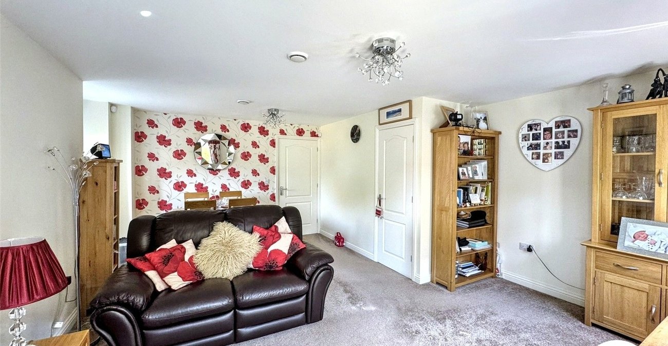 3 bedroom house for sale in Sittingbourne | Robinson Michael & Jackson