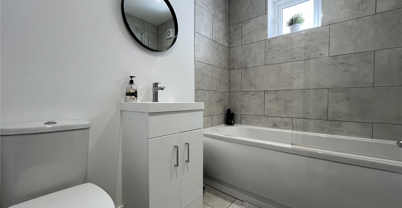 4 bedroom house for sale in Walderslade | Robinson Michael & Jackson