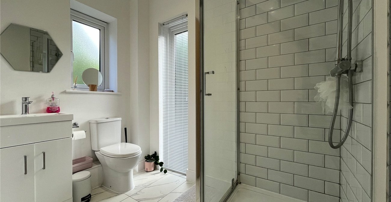 4 bedroom house for sale in Walderslade | Robinson Michael & Jackson