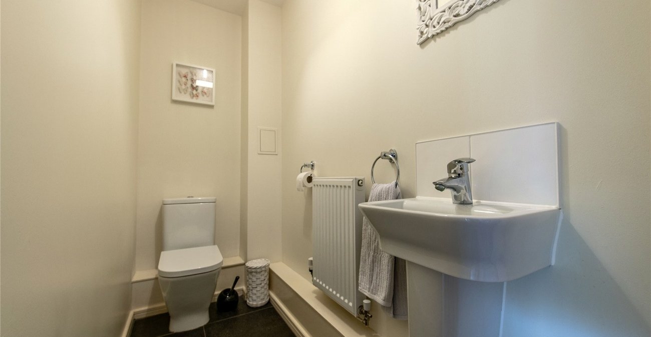 4 bedroom property for sale in Northfleet | Robinson Michael & Jackson