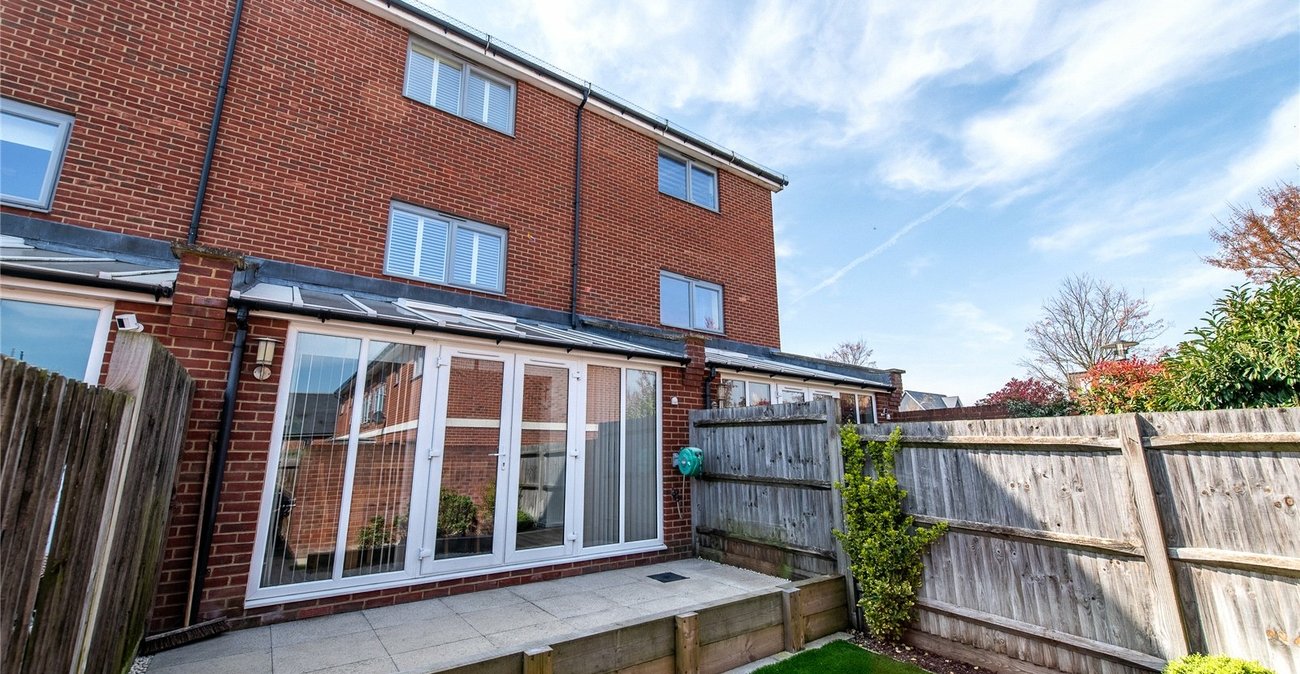 4 bedroom property for sale in Northfleet | Robinson Michael & Jackson