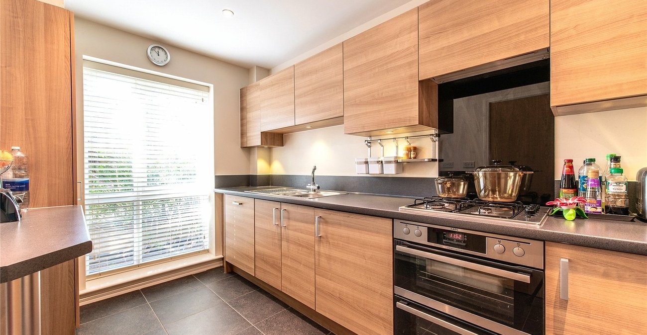 4 bedroom property for sale in Northfleet | Robinson Michael & Jackson