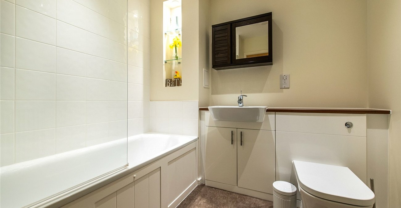 4 bedroom property for sale in Northfleet | Robinson Michael & Jackson