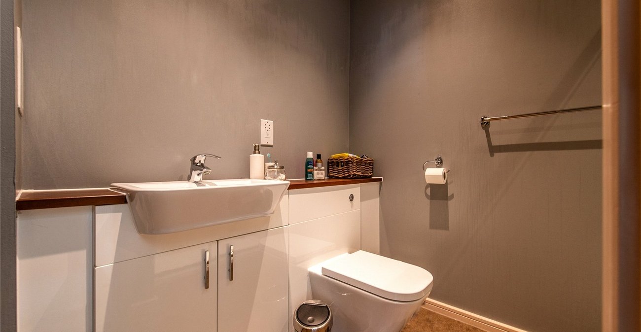 4 bedroom property for sale in Northfleet | Robinson Michael & Jackson