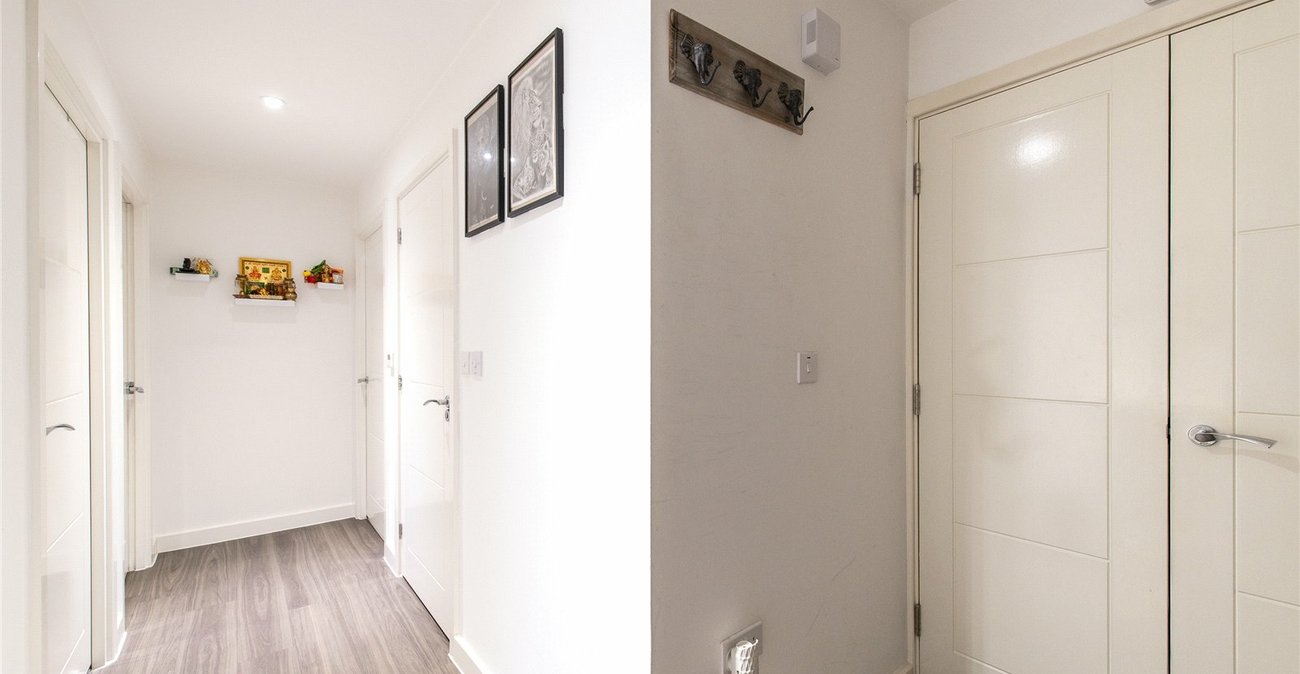 2 bedroom property for sale in Northfleet | Robinson Michael & Jackson