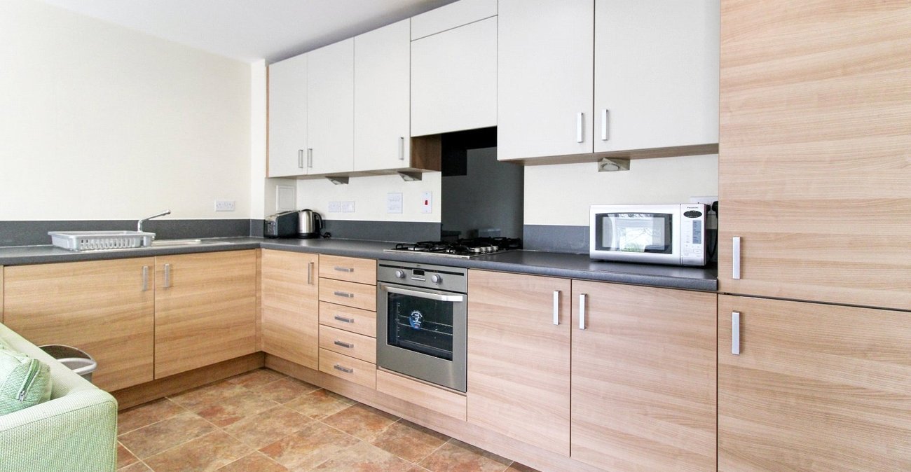 2 bedroom property for sale in Northfleet | Robinson Michael & Jackson