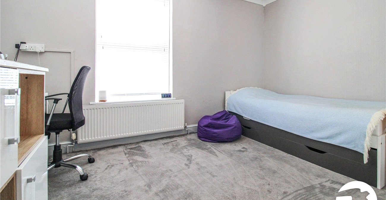 2 bedroom house for sale in Northfleet | Robinson Michael & Jackson