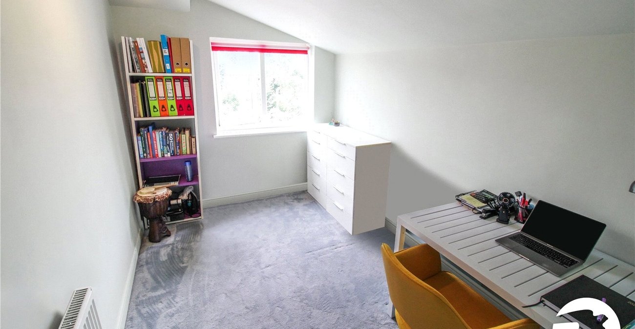 2 bedroom house for sale in Northfleet | Robinson Michael & Jackson