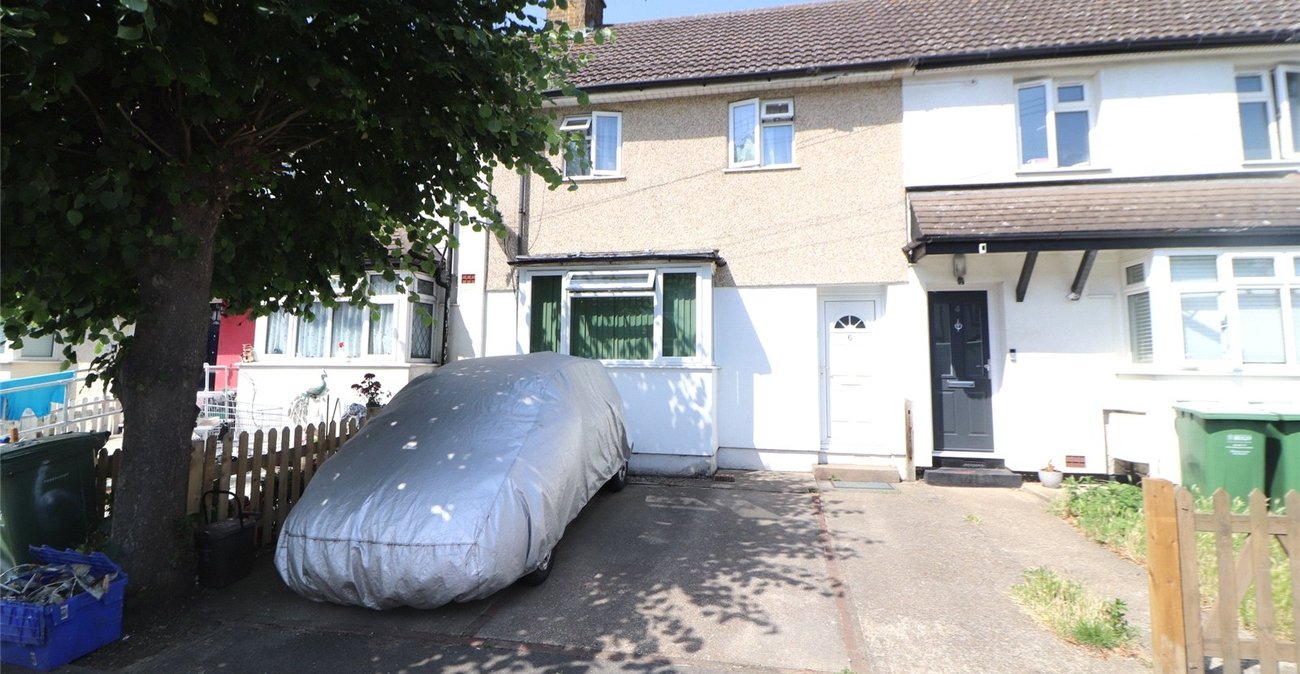 3 bedroom house for sale in Northumberland Heath | Robinson Jackson