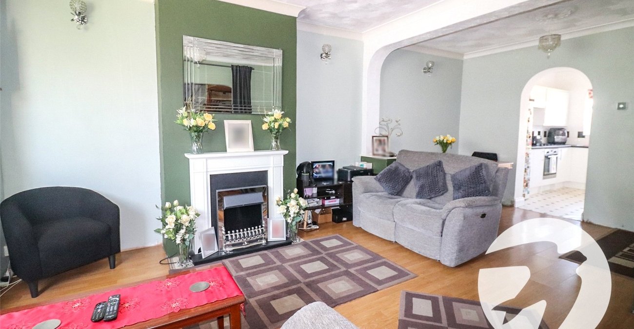 3 bedroom house for sale in Northumberland Heath | Robinson Jackson
