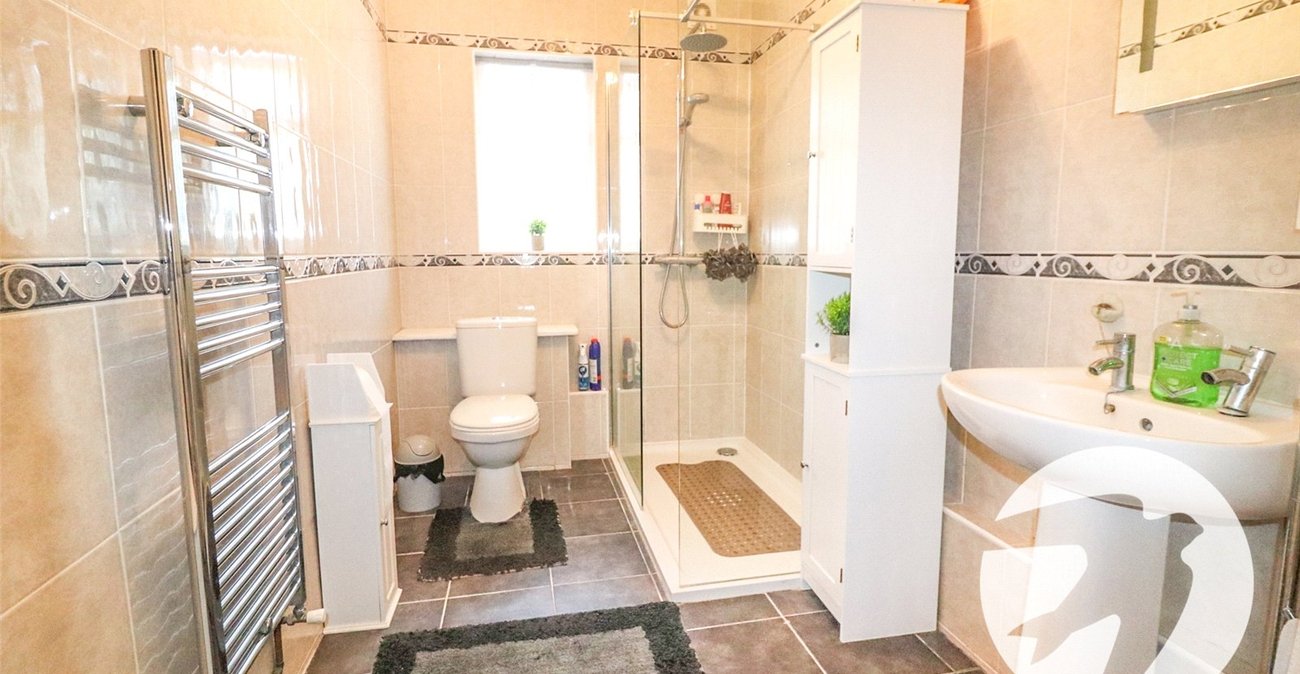 3 bedroom house for sale in Northumberland Heath | Robinson Jackson