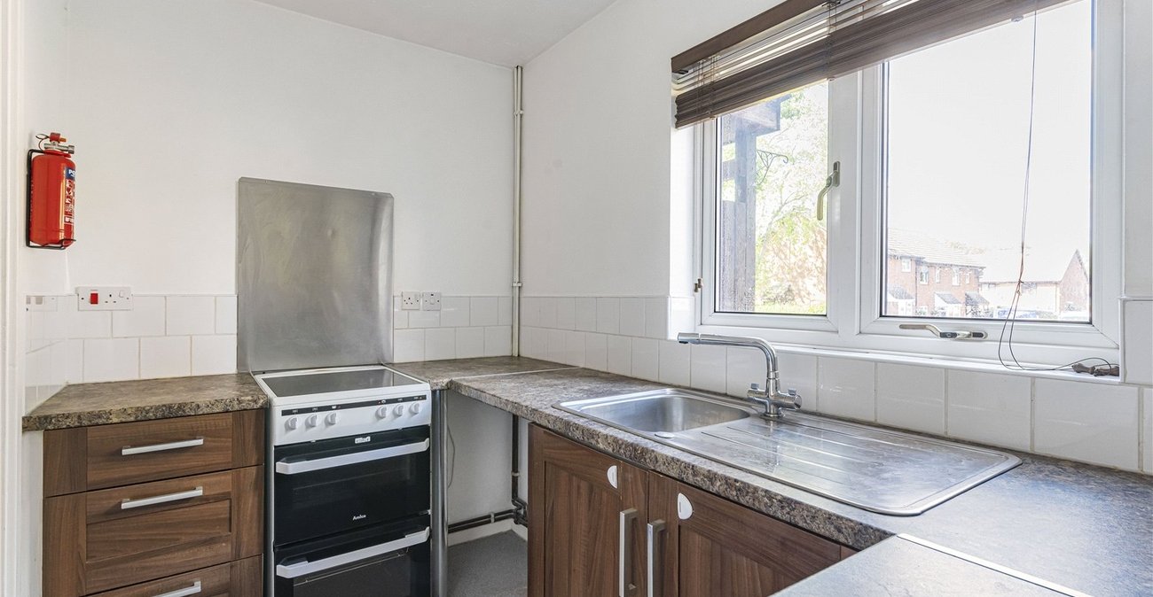 2 bedroom house for sale in Swanley | Robinson Jackson