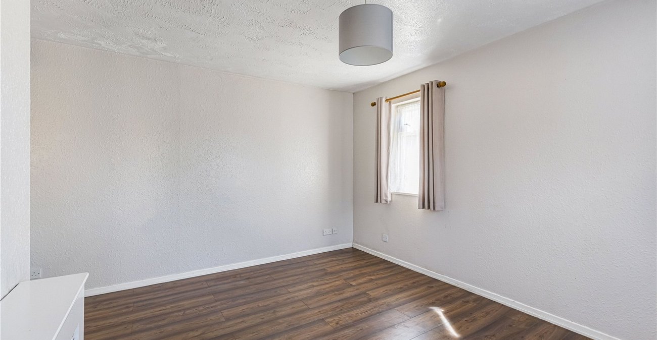 2 bedroom house for sale in Swanley | Robinson Jackson