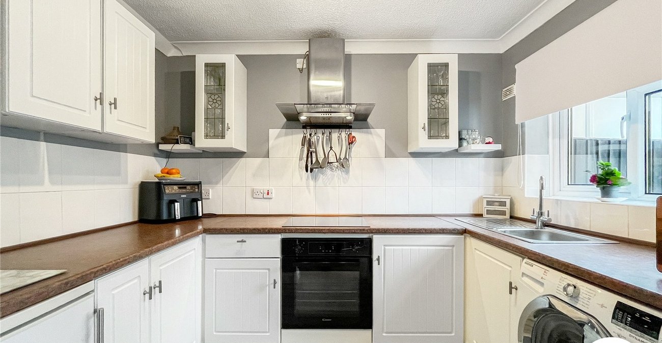 3 bedroom house for sale in Eastchurch | Robinson Michael & Jackson