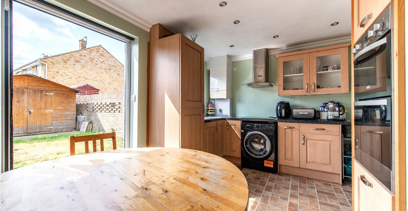 2 bedroom house for sale in Rochester | Robinson Michael & Jackson