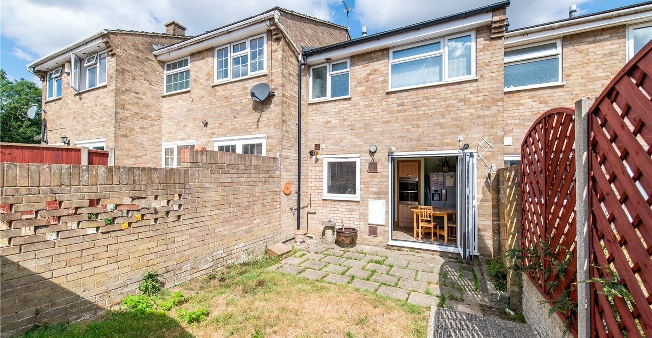 2 bedroom house for sale in Rochester | Robinson Michael & Jackson