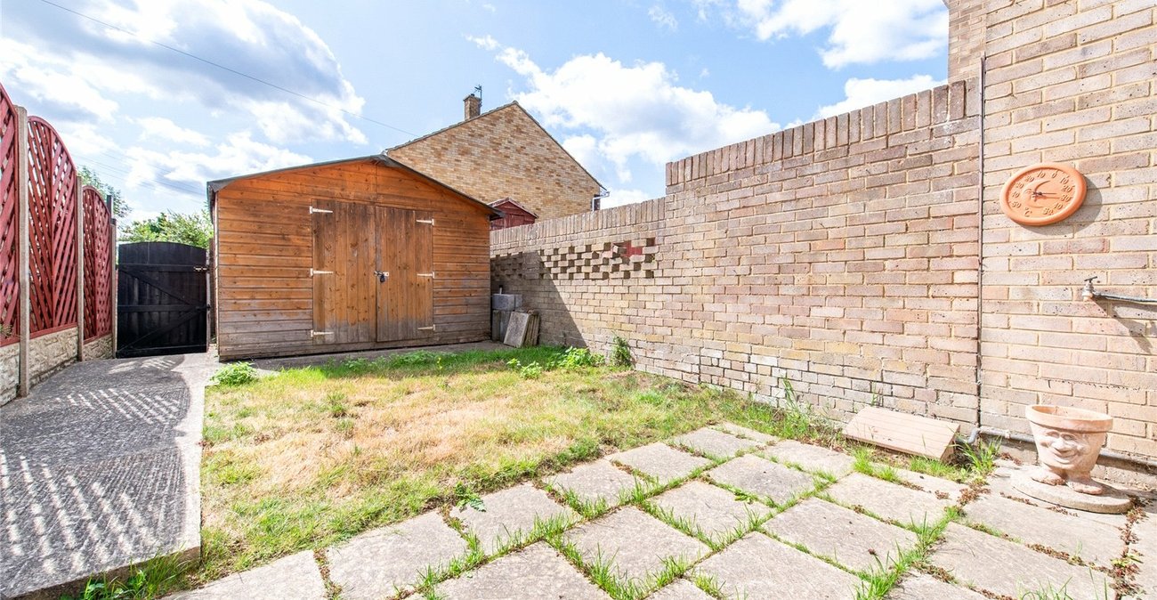 2 bedroom house for sale in Rochester | Robinson Michael & Jackson