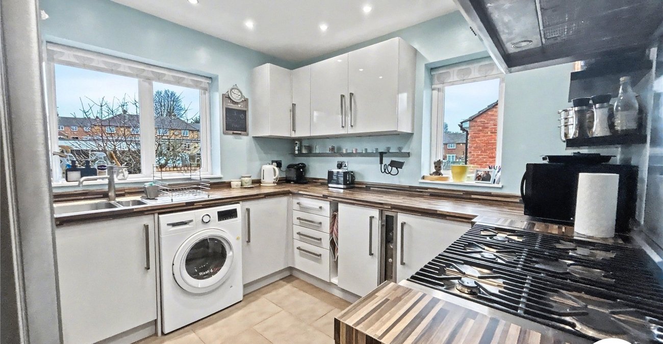2 bedroom property for sale in Sidcup | Robinson Jackson