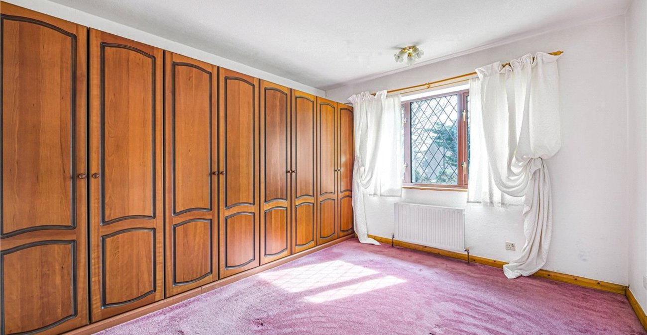 3 bedroom bungalow for sale in Orpington | Robinson Jackson