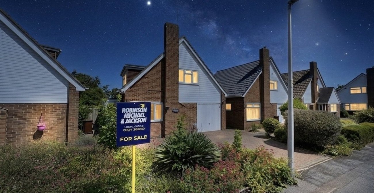 3 bedroom house for sale in Gillingham | Robinson Michael & Jackson