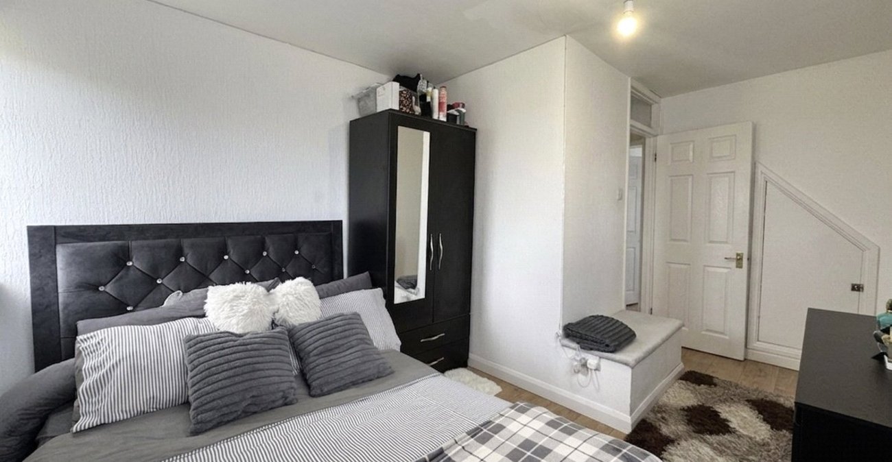 3 bedroom house for sale in Gillingham | Robinson Michael & Jackson