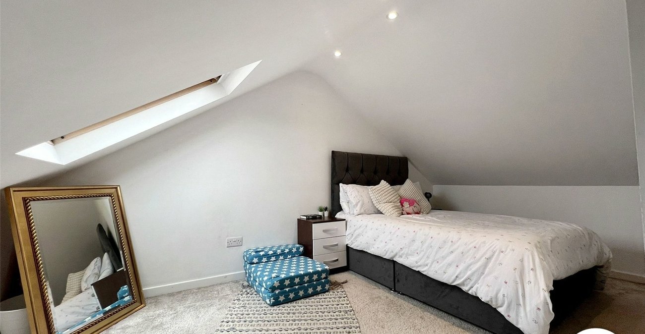 1 bedroom property for sale in Rochester | Robinson Michael & Jackson