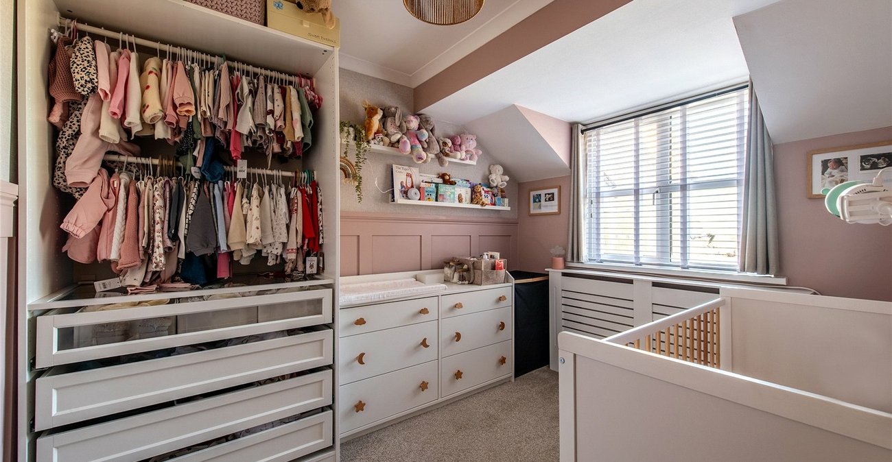 2 bedroom house for sale in Northfleet | Robinson Michael & Jackson