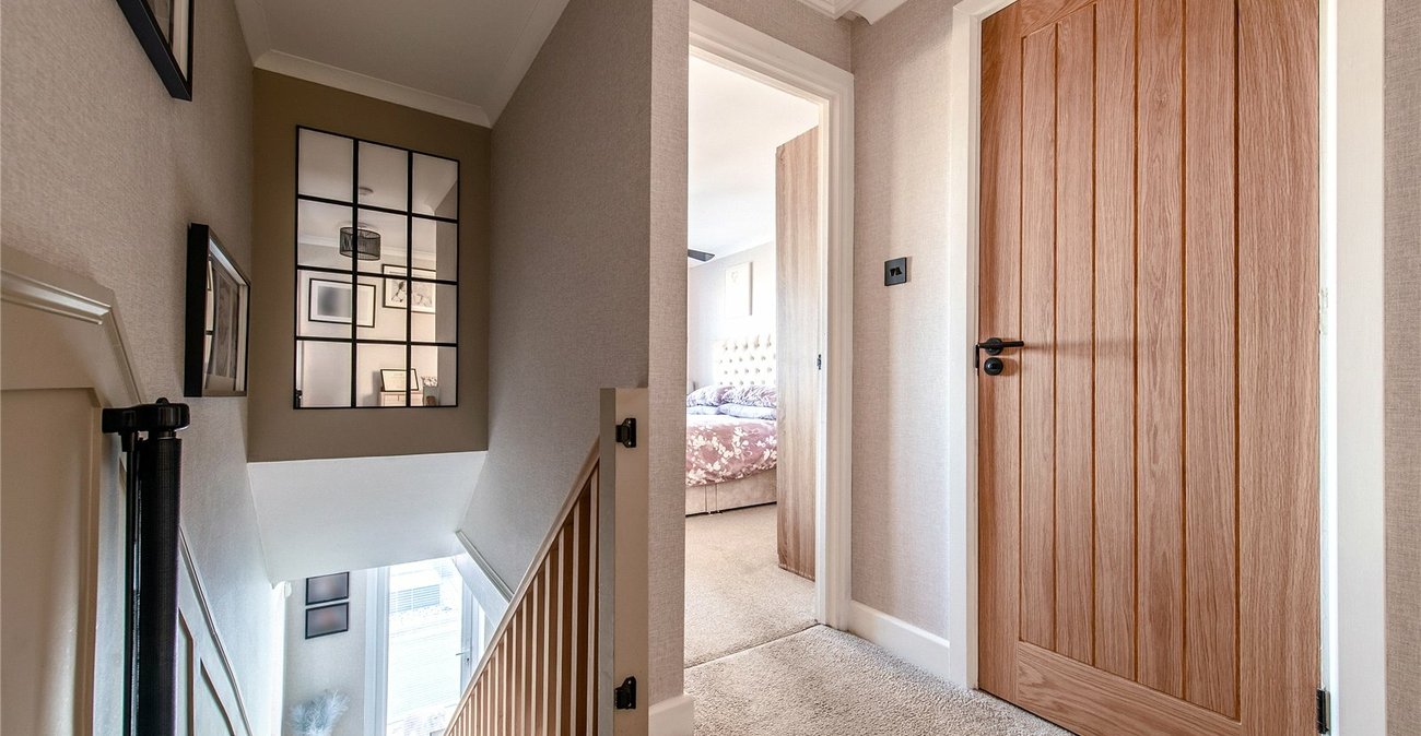 2 bedroom house for sale in Northfleet | Robinson Michael & Jackson