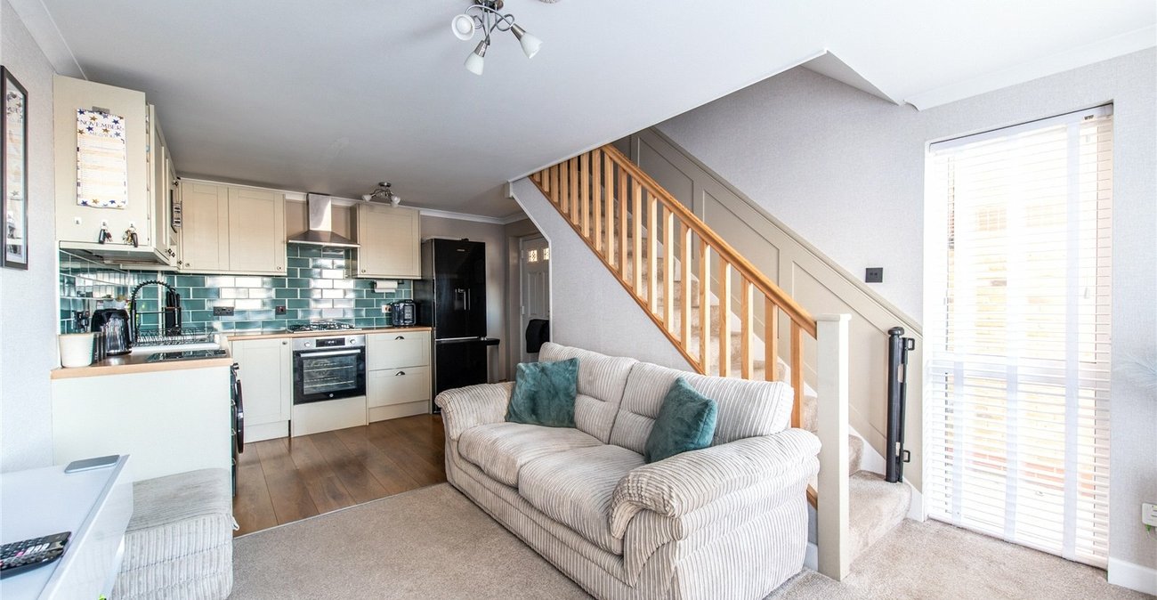 2 bedroom house for sale in Northfleet | Robinson Michael & Jackson