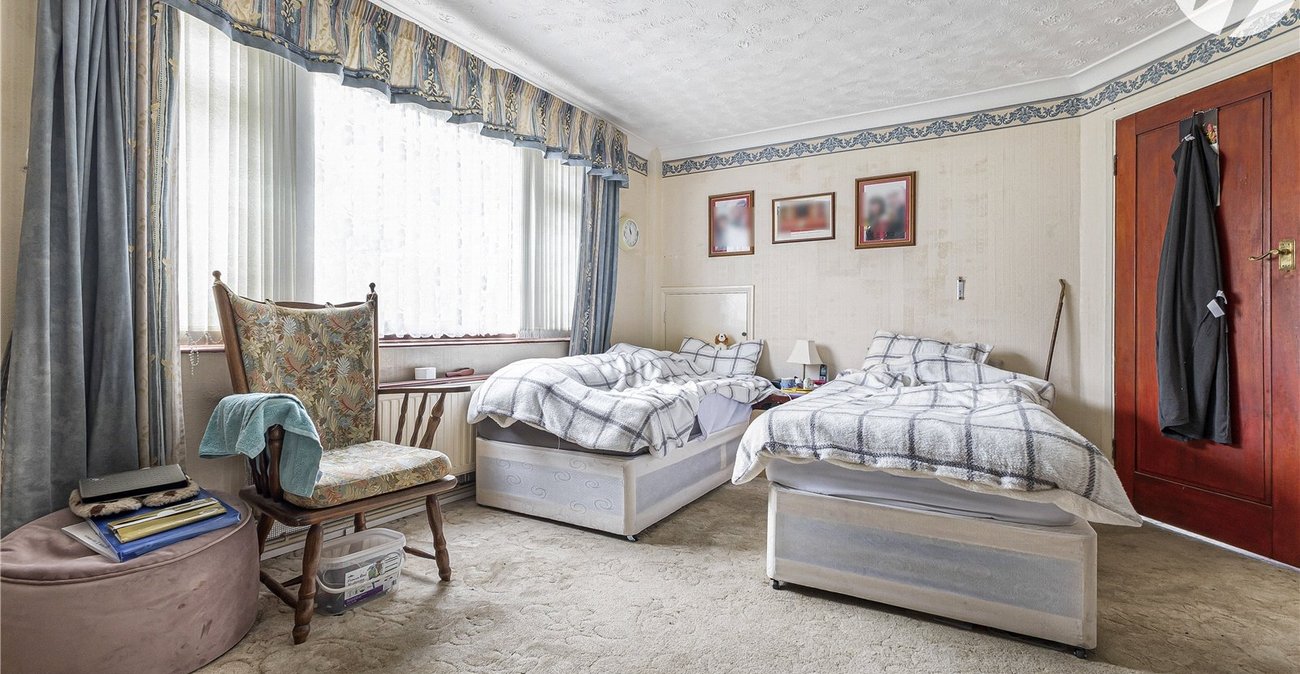 3 bedroom house for sale in Gravesend | Robinson Michael & Jackson
