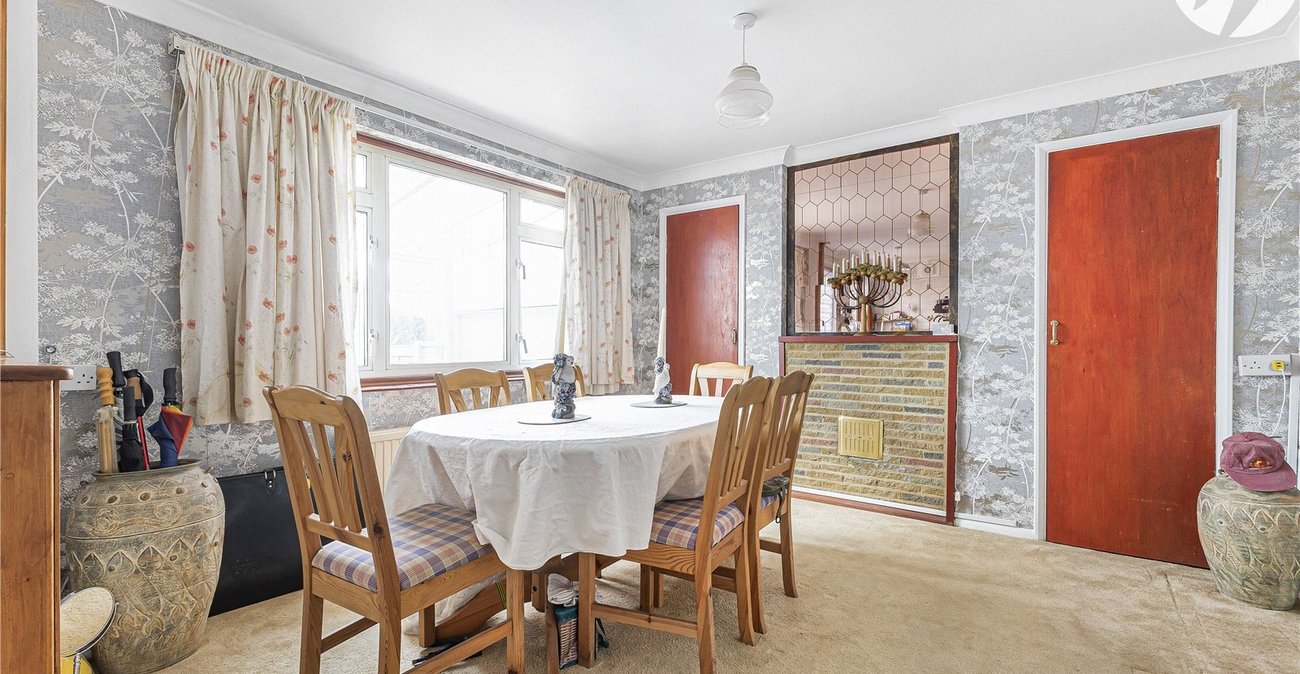 3 bedroom house for sale in Gravesend | Robinson Michael & Jackson