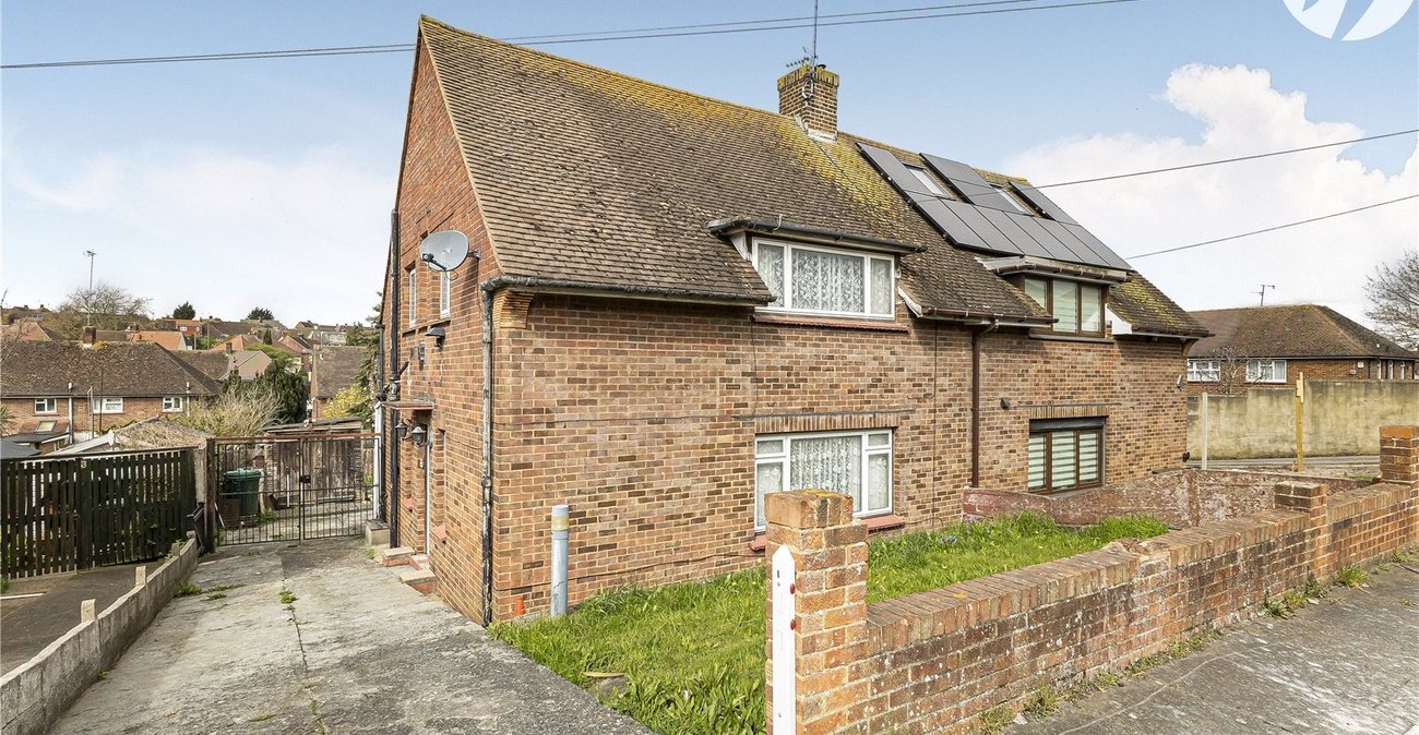 3 bedroom house for sale in Gravesend | Robinson Michael & Jackson
