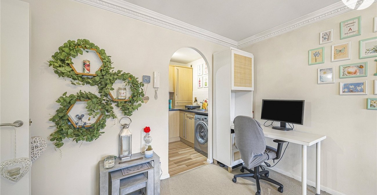 1 bedroom property for sale in Dartford | Robinson Jackson