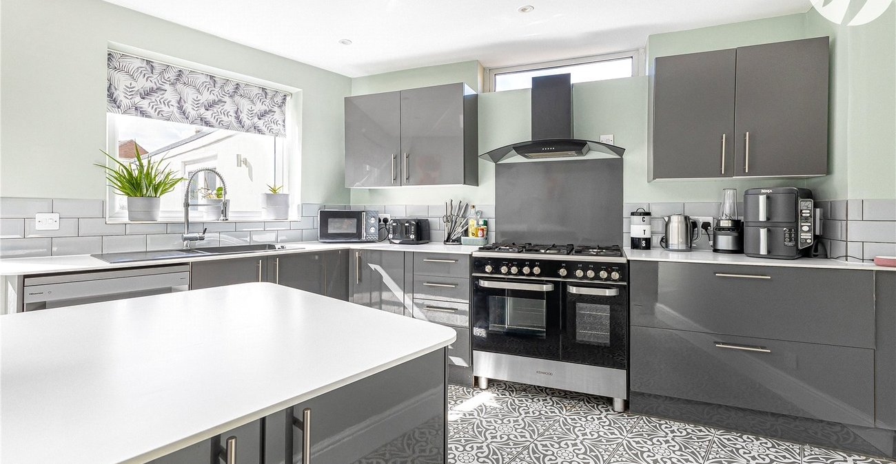 3 bedroom house for sale in Swanley | Robinson Jackson