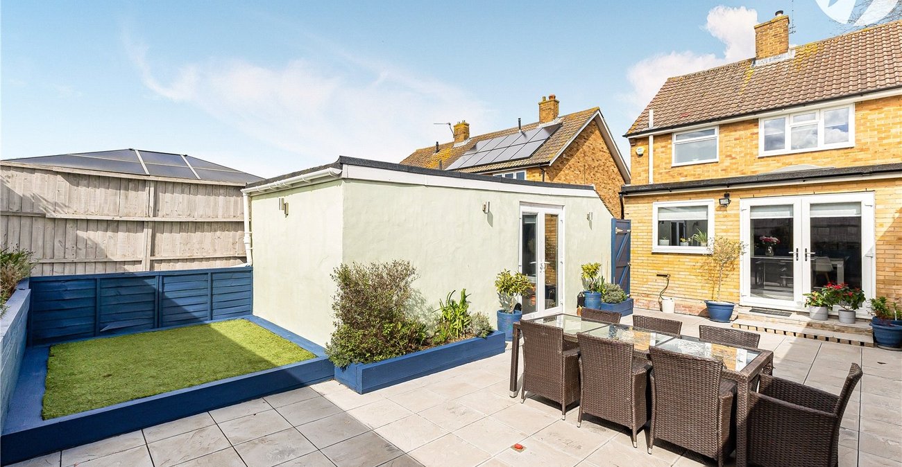 3 bedroom house for sale in Swanley | Robinson Jackson