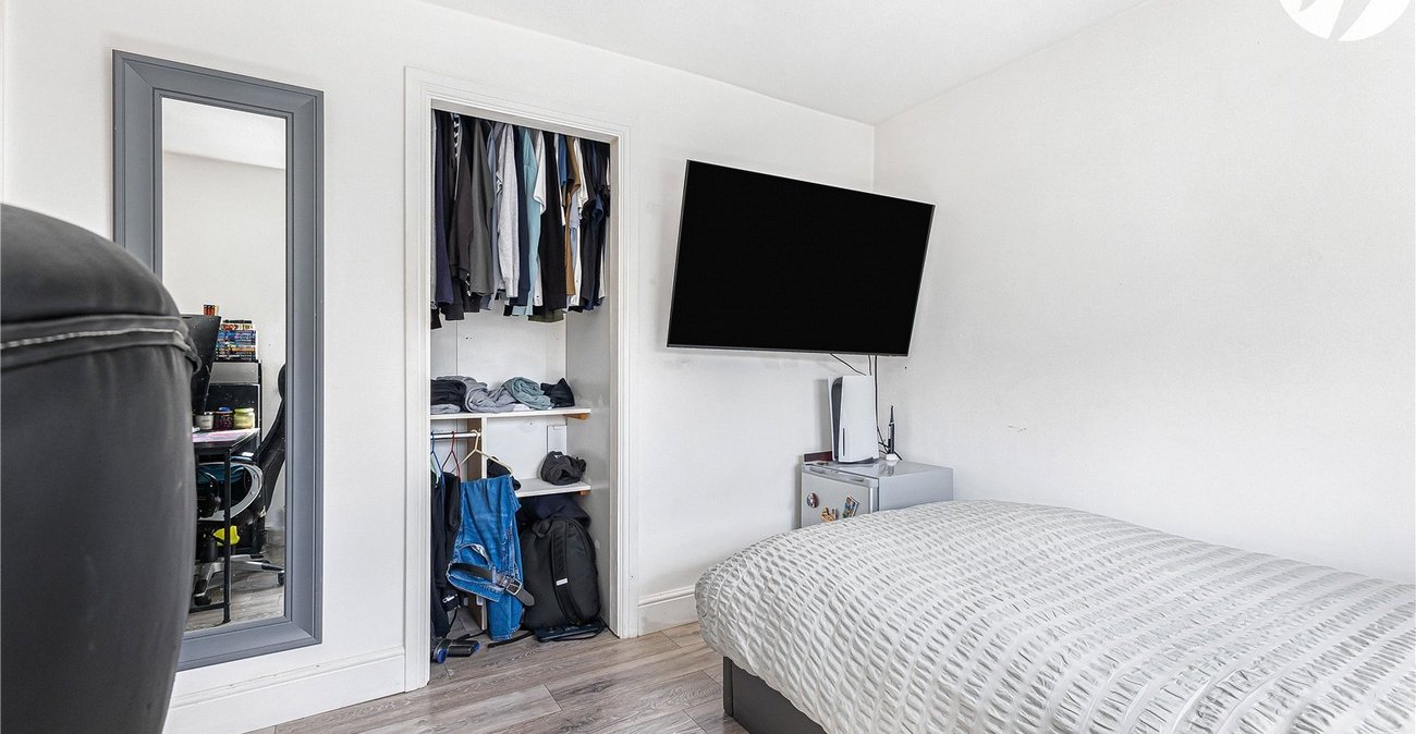 3 bedroom house for sale in Swanley | Robinson Jackson