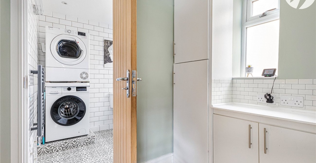 3 bedroom house for sale in Swanley | Robinson Jackson